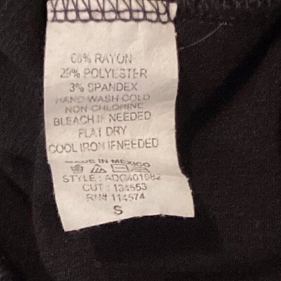 Pleione Short Sleeve V-Neck Bodysuit Top S Stretch Ribbed Knit Black 284G - Picture 8 of 8